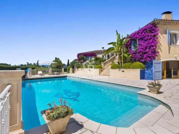 Sea view property with potential