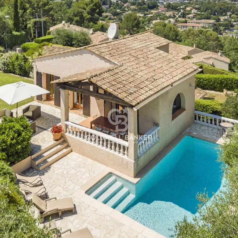 Provençal villa – Sought-after Beauvallon estate