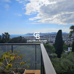 DERNIER ETAGE VUE MER PANORAMIQUE – Secteur prisé