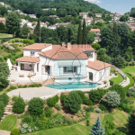 Sea panoramic view villa