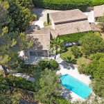 VILLA DE CHARME – À PIEDS DU VILLAGE