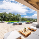 Private domain - new Californian villa - open view and absolute calm