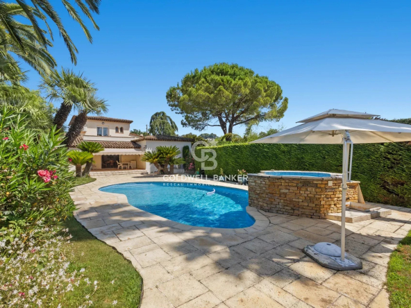 VILLA DE CHARME EN DOMAINE FERMÉ – PROCHE CENTRE