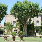 Chateau de Village entre Uzes et Alès GARD