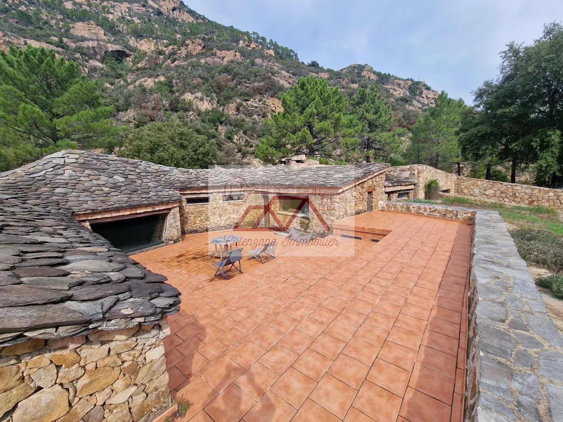 b75565cadb268e40b3da29ea422ab7b8_f0748c81b4_1920-original