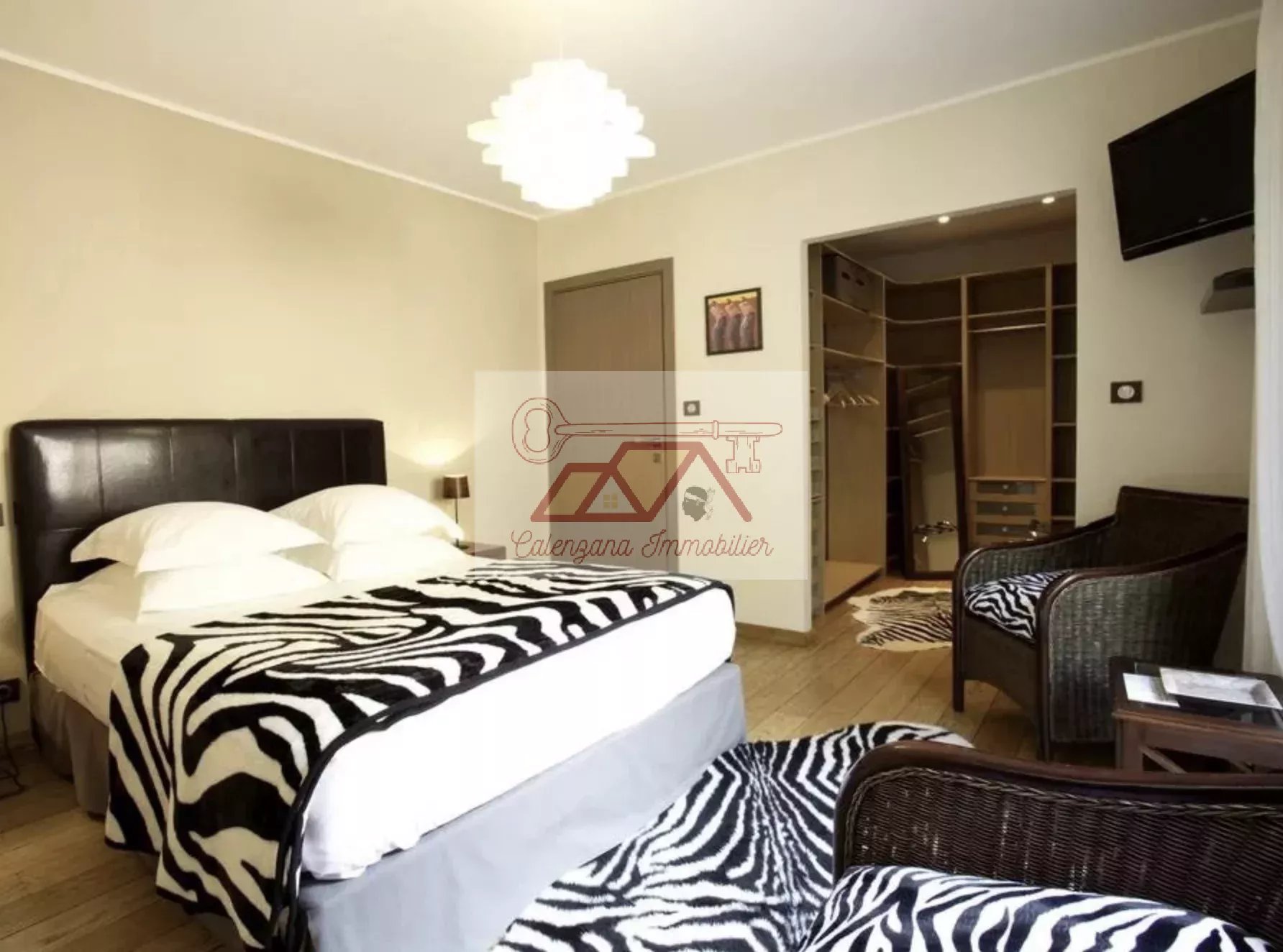 46d7276ad4439447567333282cb8d5b7_e53db46974_1784-original