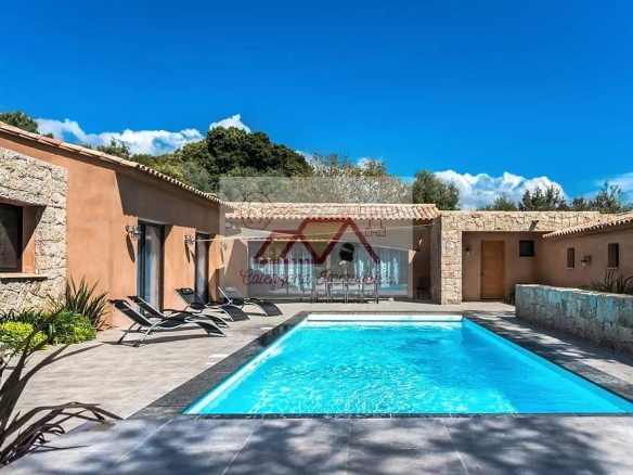 Stunning contemporary 5-room villa