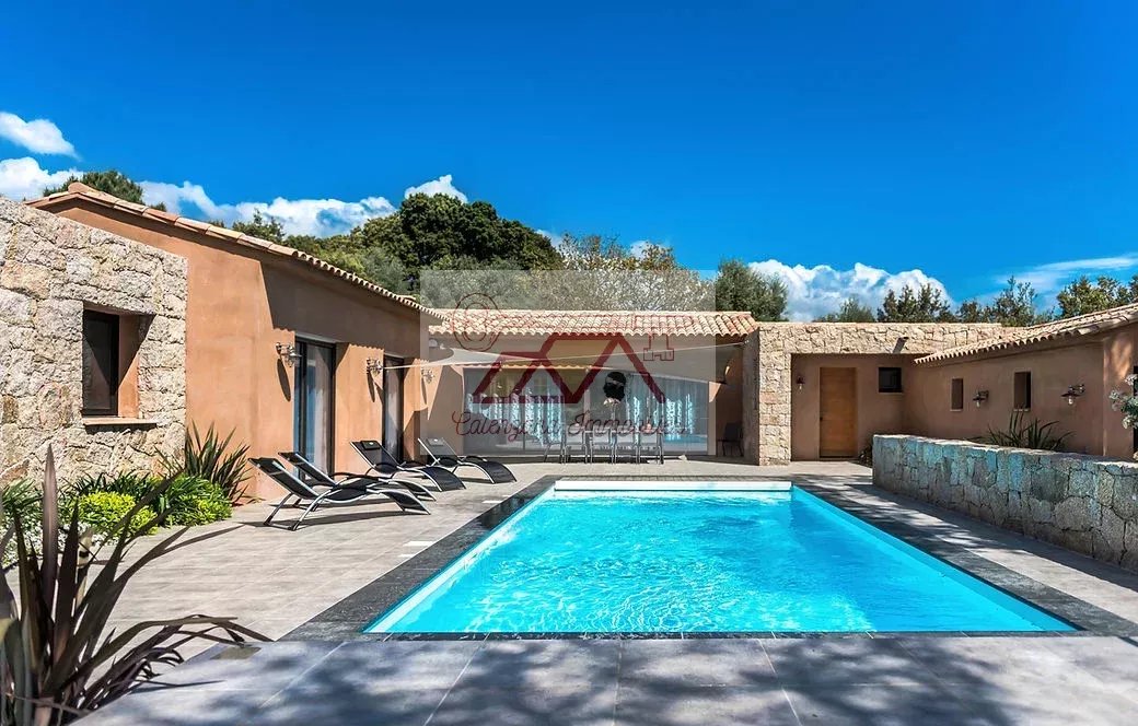 Sublime villa contemporaine de type 5