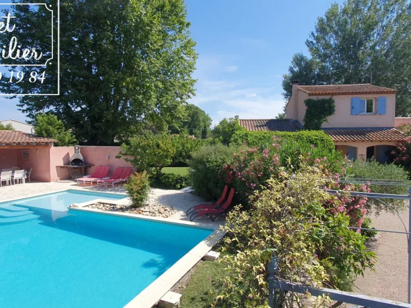 Superbe villa à Isle sur la Sorgue