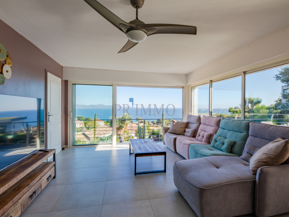 Splendide Villa Moderne avec Vue Mer   Les Issambres