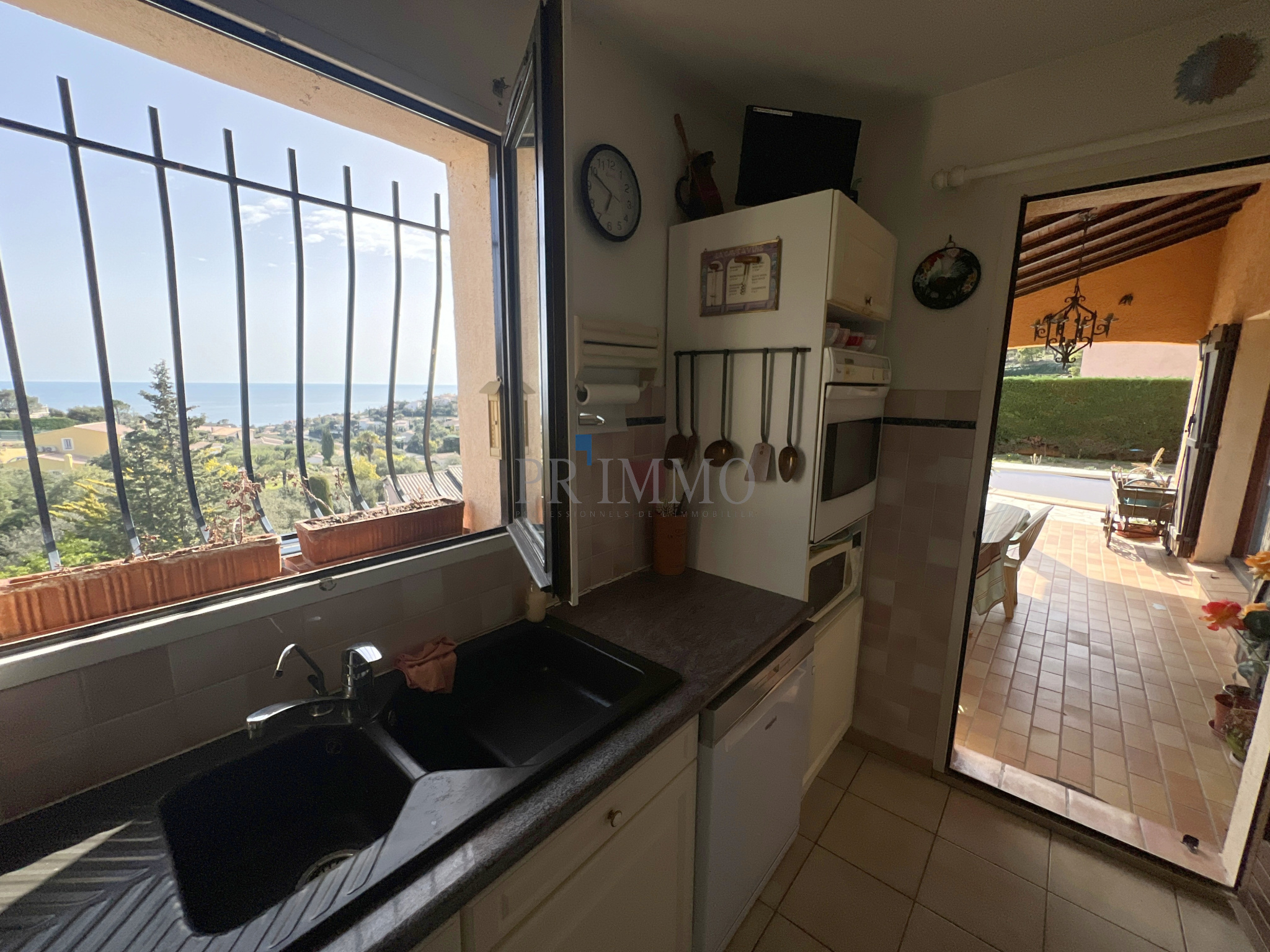 photo_f373bd0e9261c1f7be0b56a6bf455d4a_Inc_1