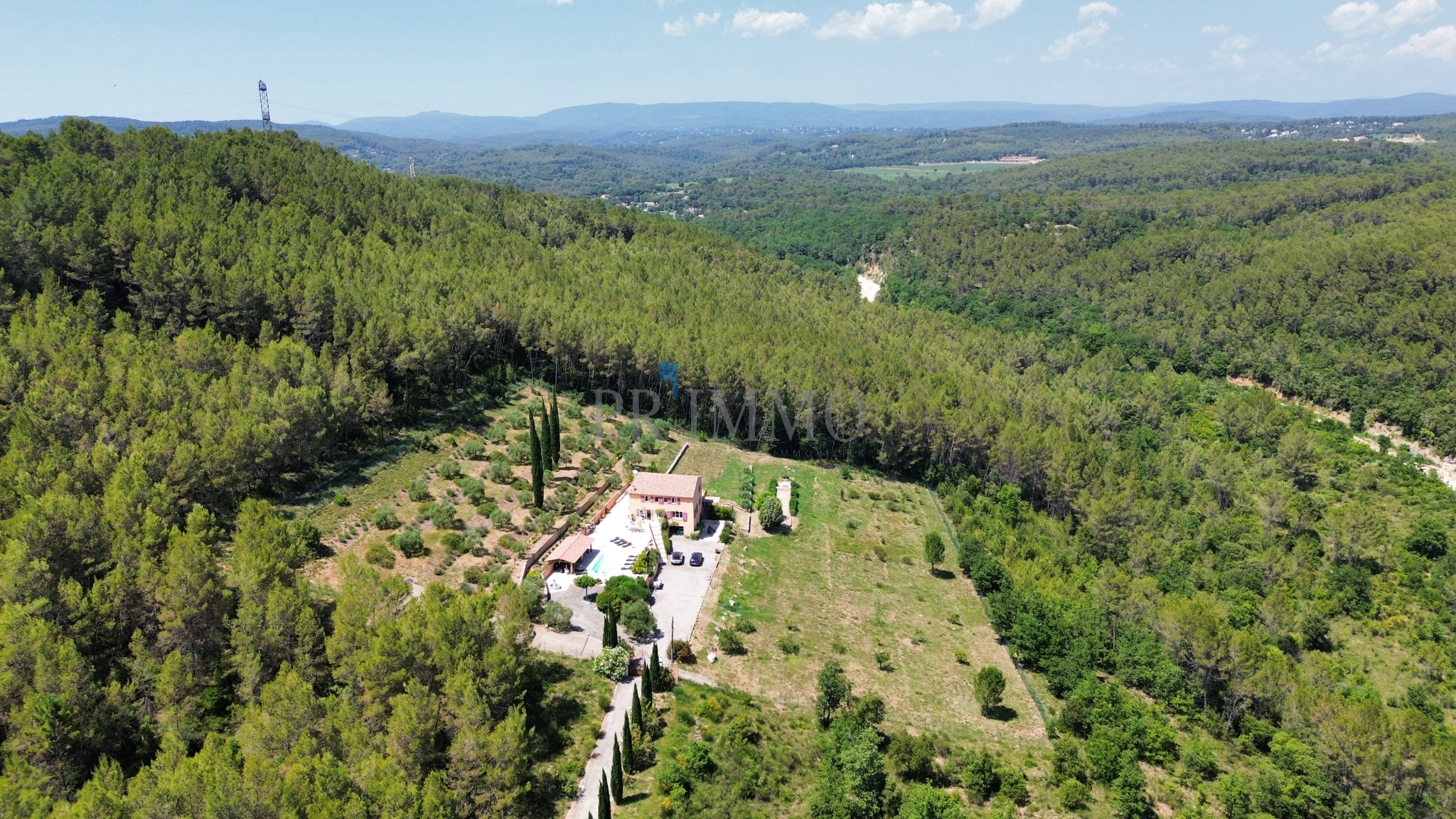 photo_253e4cd0b0a419ba2cfad1cf1e447f68