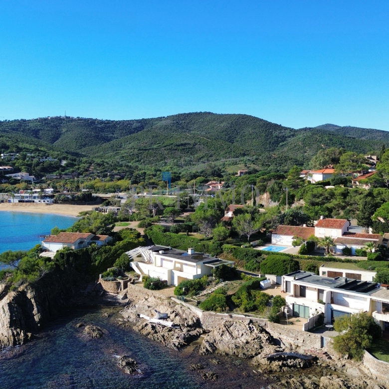Splendide Villa Moderne avec Vue Mer   Les Issambres