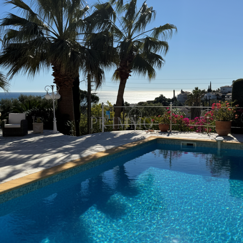 Contemporary villa in Bagnols-en-Forêt, built in 2020. Panorama Spe