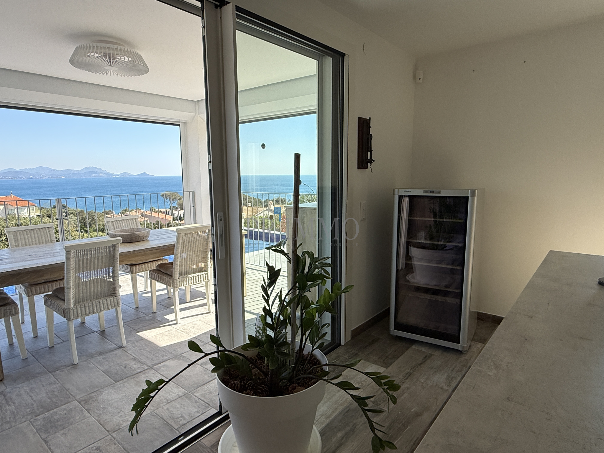 photo_199b27c1d39369dd2ec2682fd12fd3c1