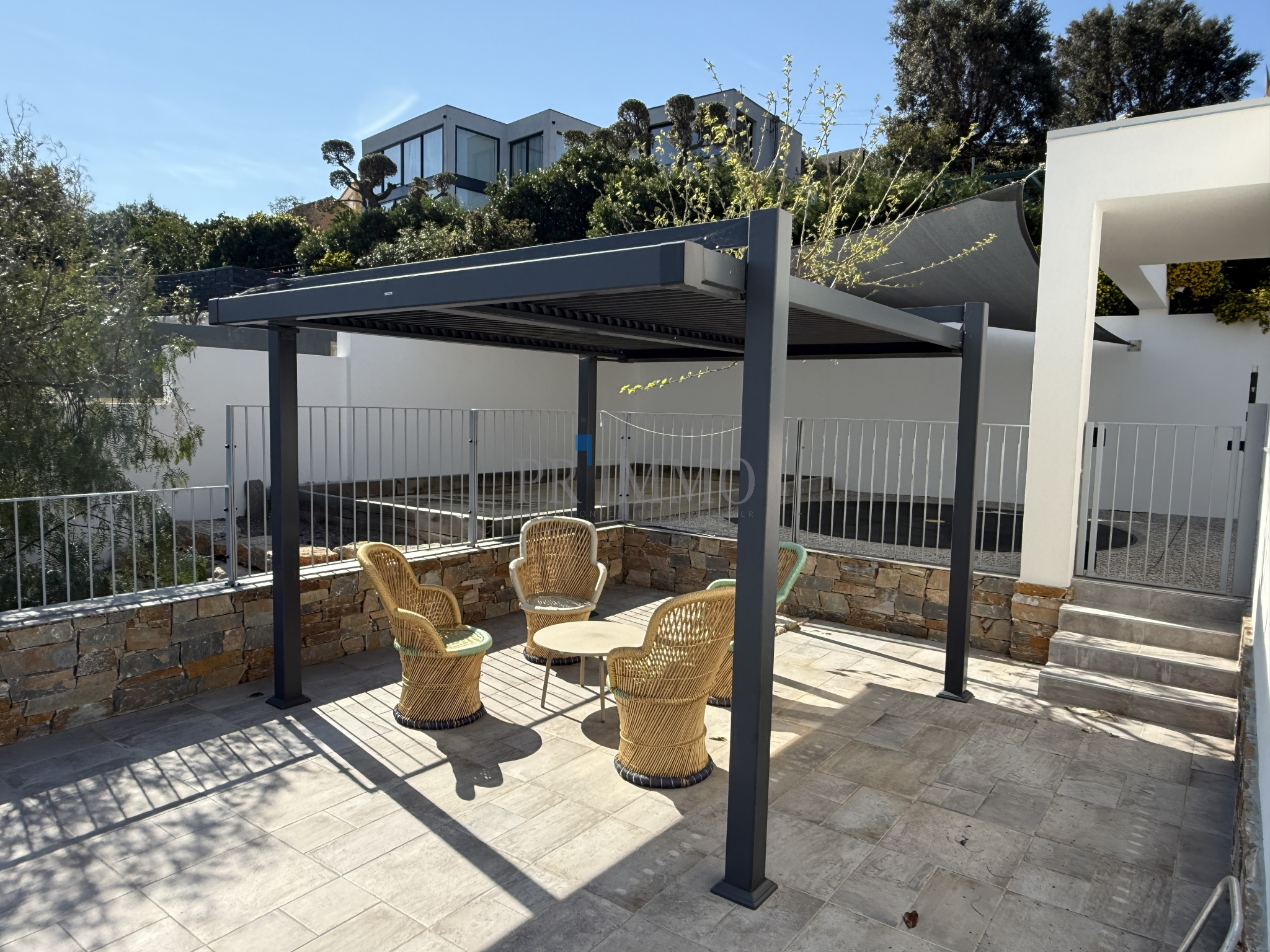 photo_1c238d8785b27dba52aa30e8e8bcf005