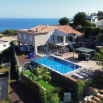 Splendid modern villa with sea views Issambres