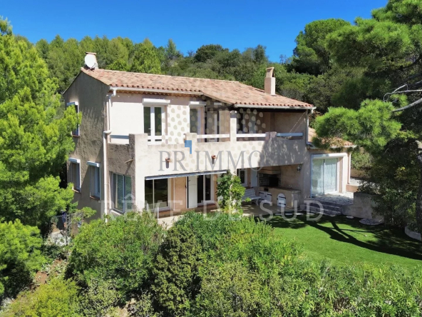 Villa vue mer Golfe de Saint-Tropez – 5 pièces
