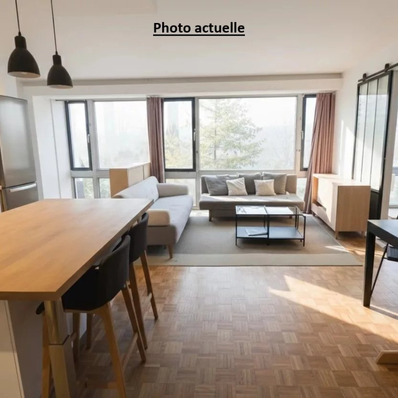 Beautiful, bright studio