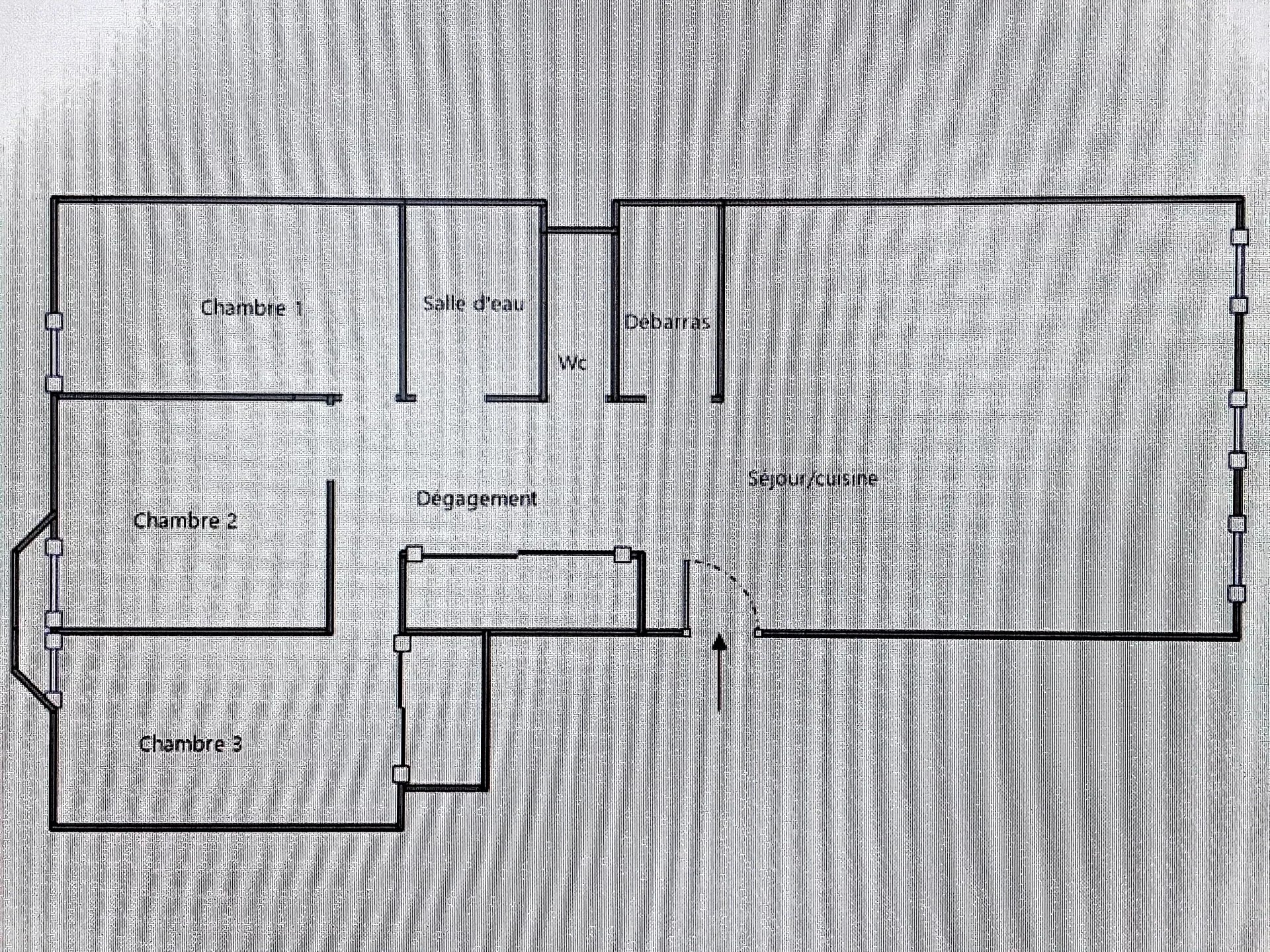 Plan d’appartement 4 pièces à Paris 13ème Plan d'un grand appartement de 4 pièces avec balconnets à Paris 13ème.