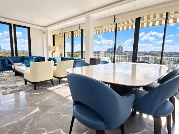 Luxury real estate photo | Charming Properties