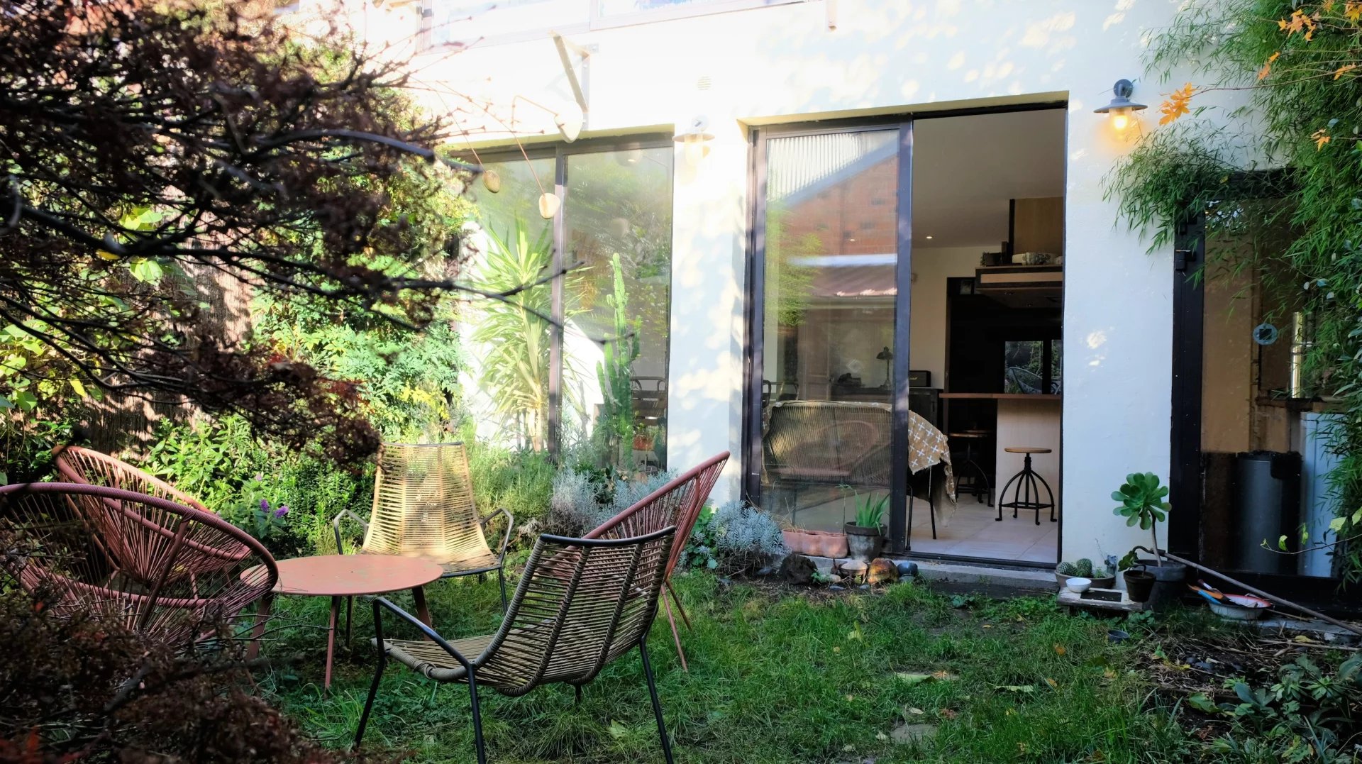 434c53ec1e574d5d2ee53f976e8409d0_52a7f4652d_1920-original