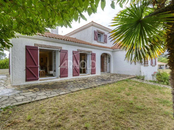 Clisson - Property