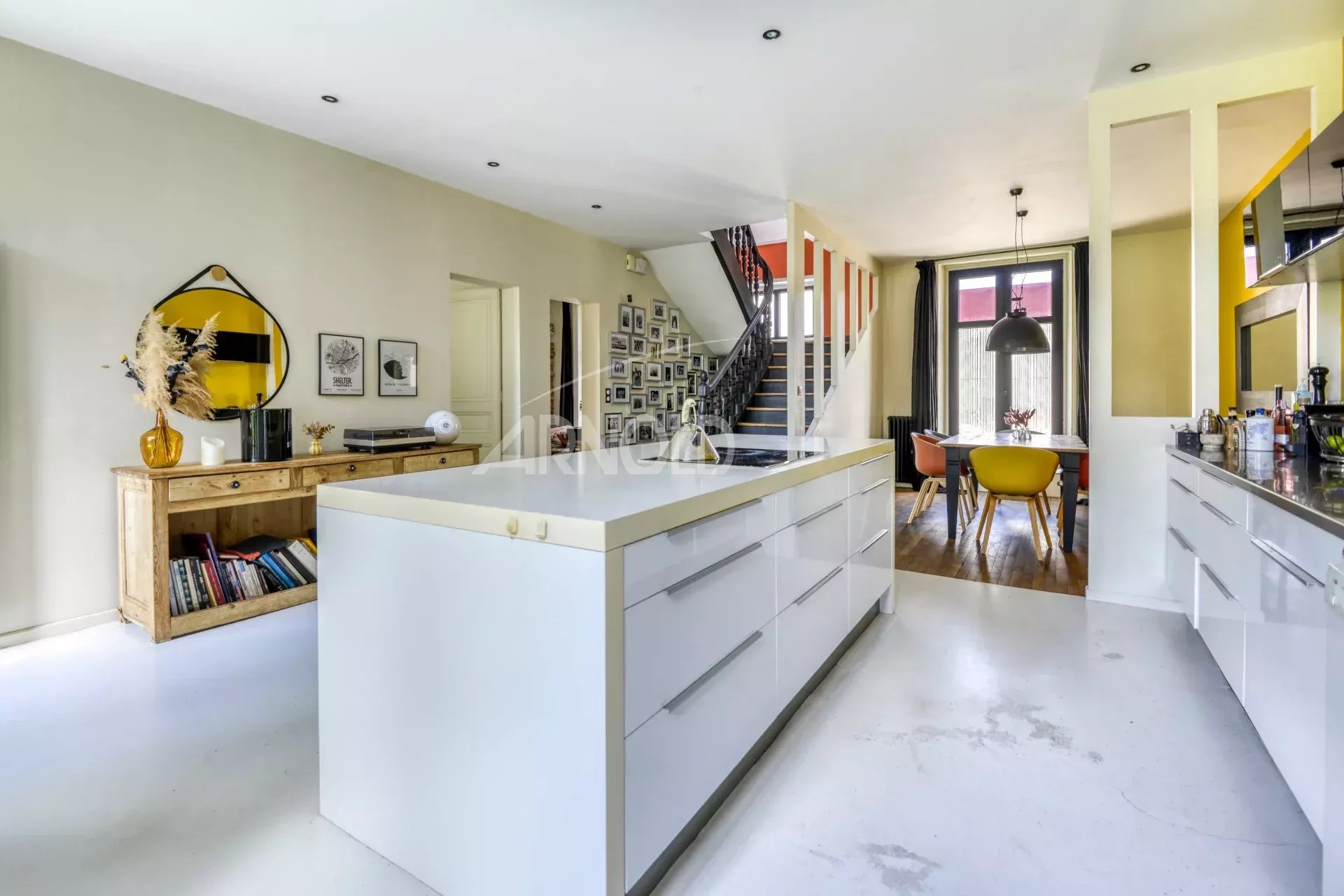 27d61758b90d748fa3b561020441ad7c_af22469125_1920-original