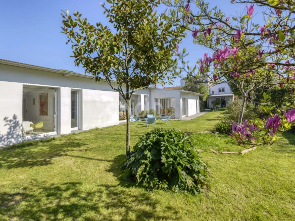 Nantes Zola – Maison d’architecte de plain-pied et bureau indépendant