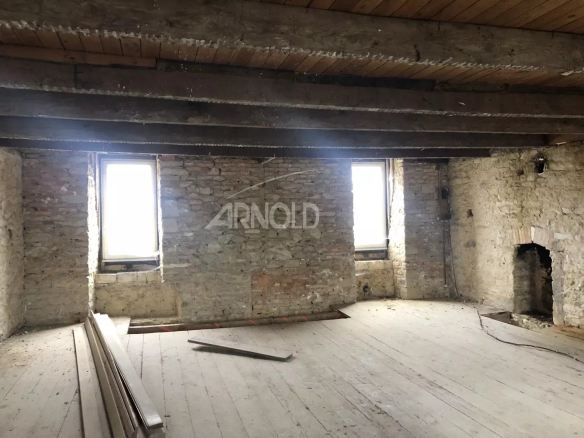 Emplacement   premium  au  centre  d’Auray  pour  un  immeuble  à  rénover