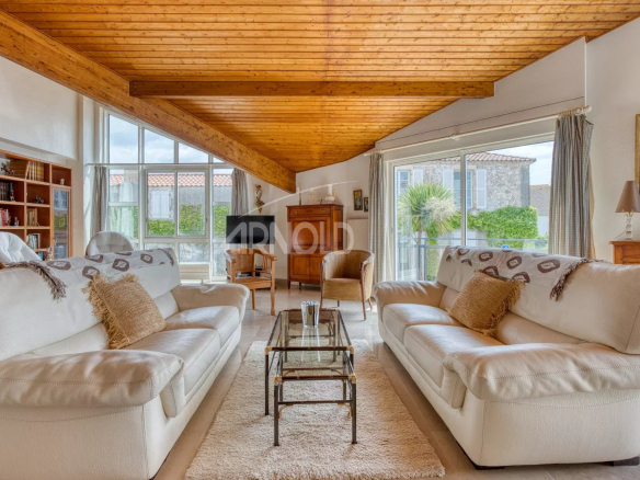 Maison d’exception  165 m²  Cœur de Saint-Gilles-Croix-de-Vie