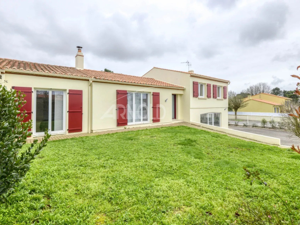 Maison-BOUAYE