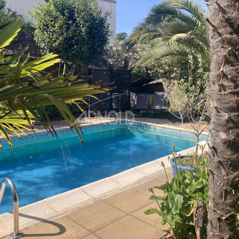 Sucé-sur-Erdre: Contemporary, high-end