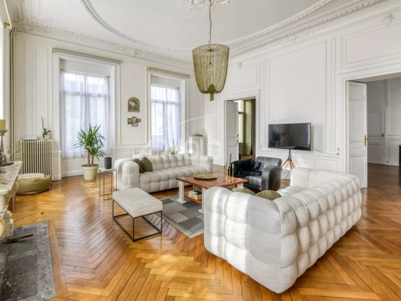 Interior of a private mansion in Ancenis with a bright living room and contemporary furniture.