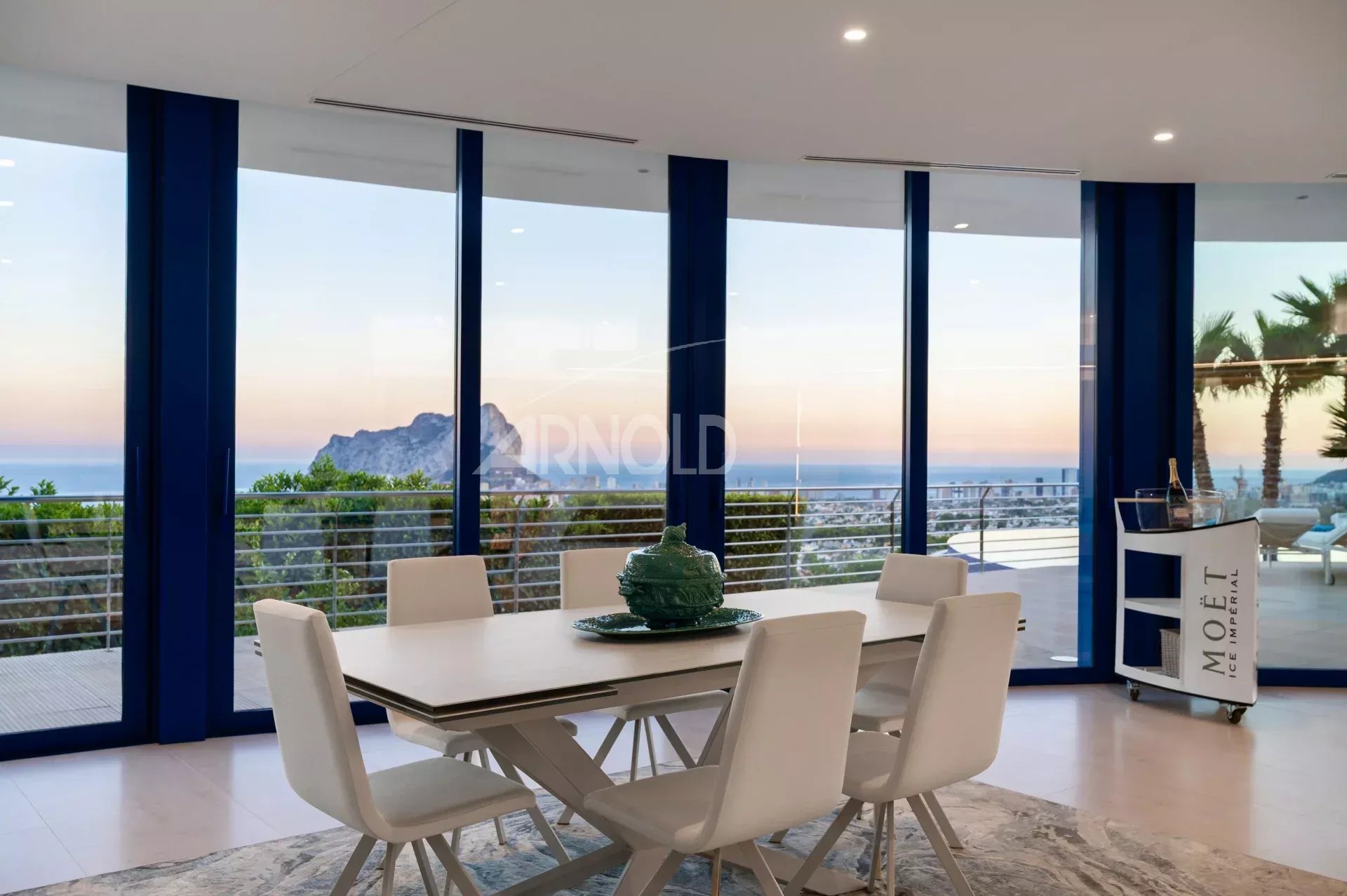 Modern interior of a villa with views of the sea and the Penyal d'Ifac in Calpe.