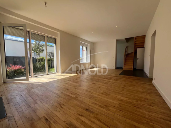 Nantes 4 bedroom house – near Erdre,