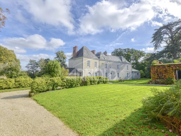 MANOR
