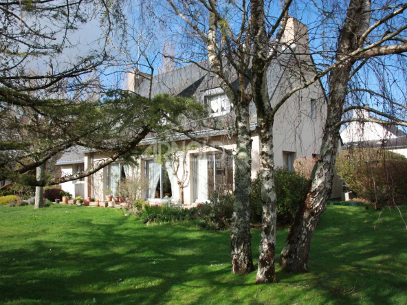 In Larmor Baden house of 4 or 5 bedrooms near Gulf of Morbihan
