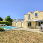 SAINT-LÉGER-LES-VIGNES – MAISON 7 CHAMBRES – 229 M2 HABITABLES