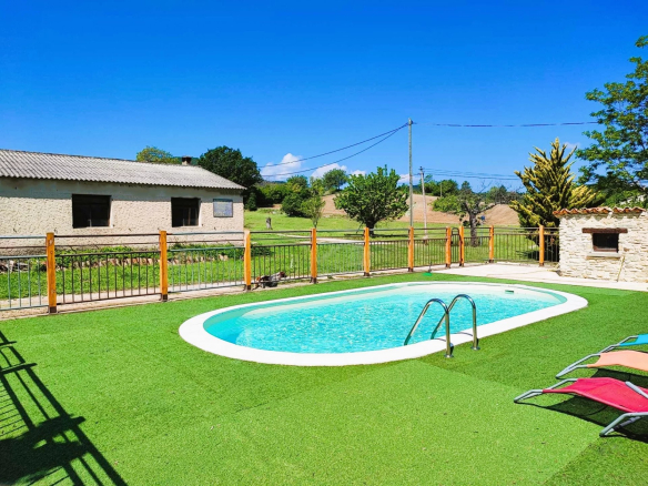 Propriété du XVIIIe siècle –  300m² – 23 750m²- Luberon