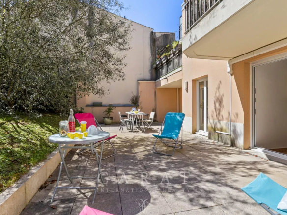 APPARTEMENT FAMILIAL EN CENTRE VILLE