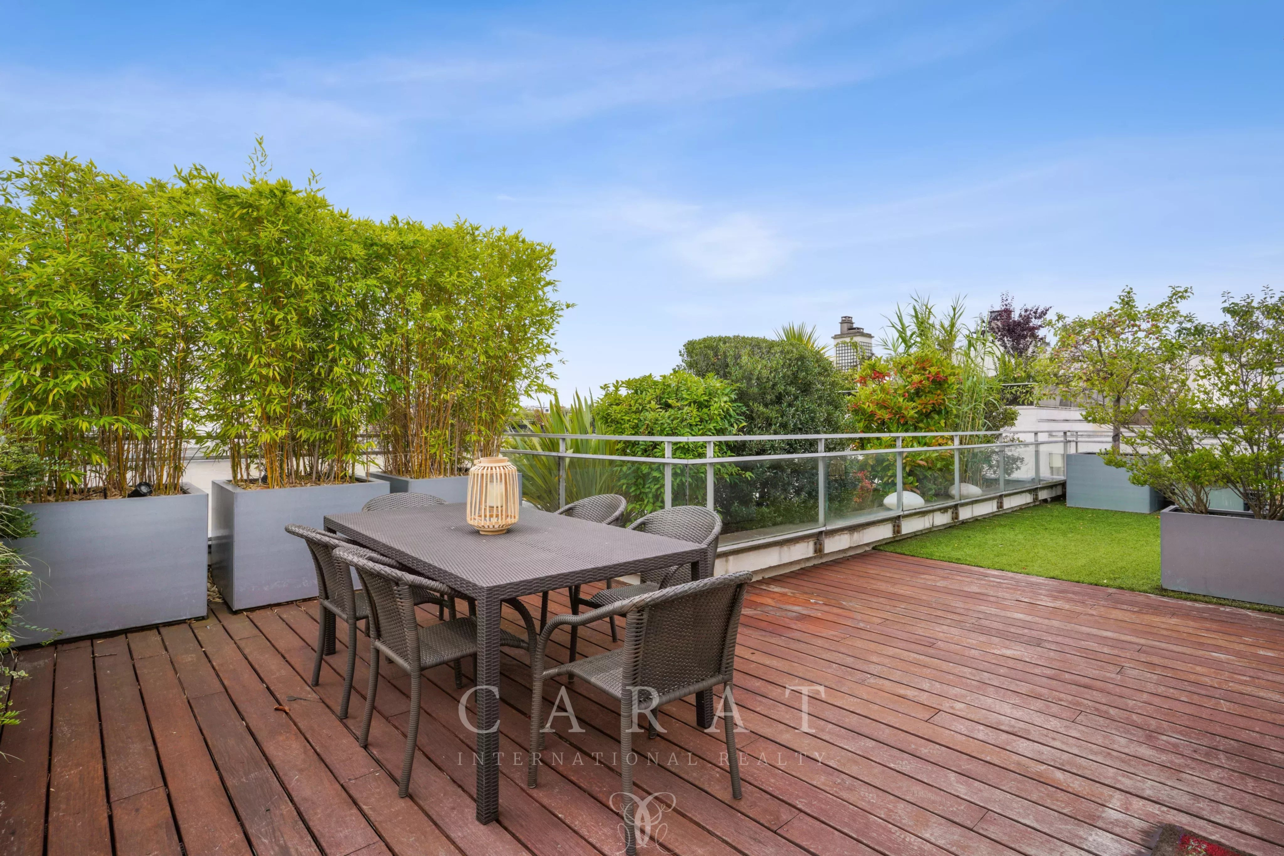 d2603f75e1de534bddc99321c88f6e93_de3c7fc3bf_4096-original