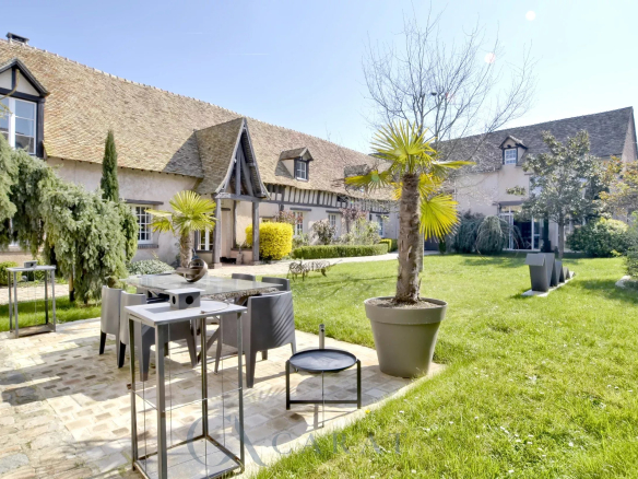 PROPRIETE FAMILIALE HAUT DE GAMME