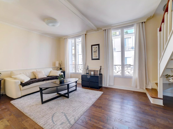 DUPLEX DERNIER ETAGE QUARTIER DAGUERRE