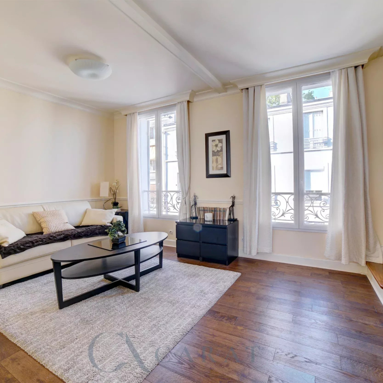 Villa contemporaine de standing dans un environnement résidentiel préservé