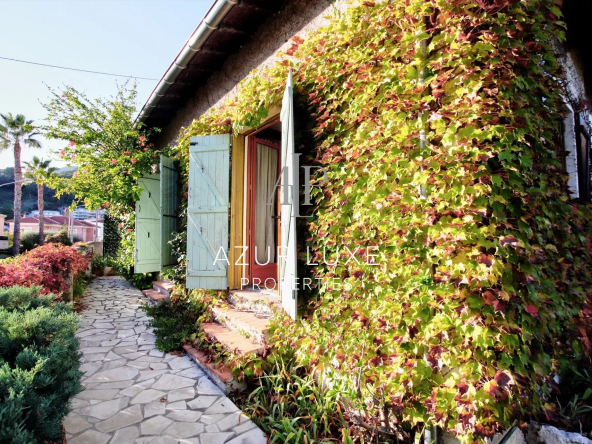 Menton Val de Gorbio – 3/4 room house 100 m² – sunny garden – parking