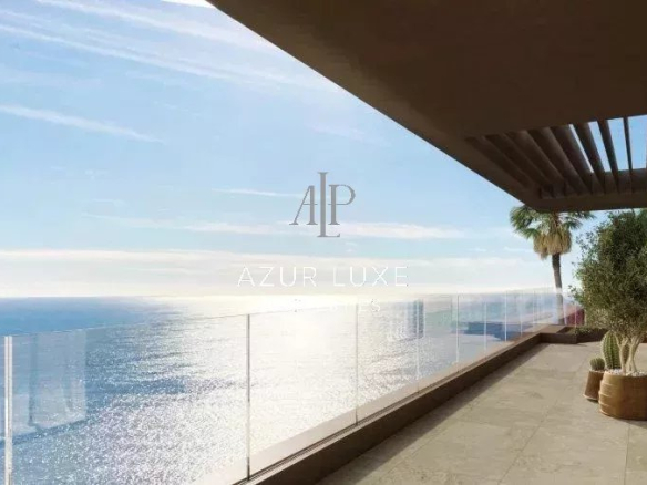 Terrasse d'une villa moderne avec vue sur la mer à Roquebrune-Cap-Martin