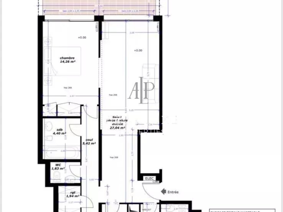 Floor plan of a 4-room apartment to renovate with terrace, garage and cellar in Beaulieu-sur-Mer.