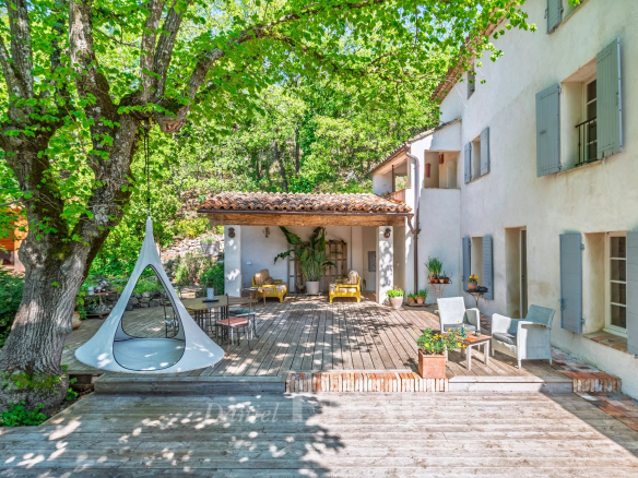 Saint-Antonin-du-Var – Mas au charme provençal