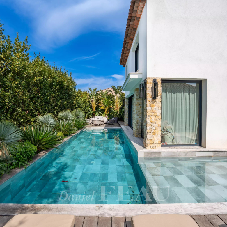 Saint-Tropez – Authentic fisherman's cottage with panoramic sea views